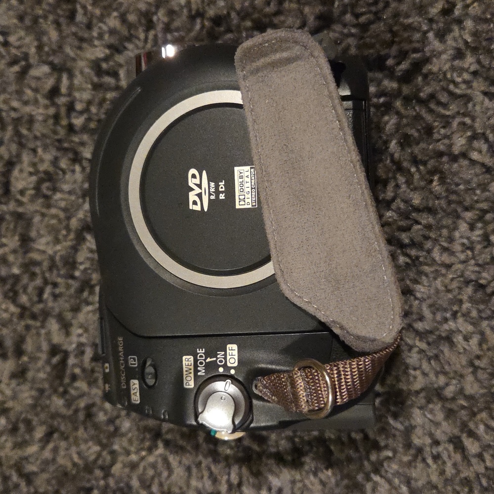 Untested Canon Video Camera Digital - Picture 3 of 5